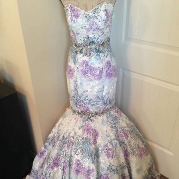 Tiffany Designs Dresses & Skirts - Tiffany Gown Tiffany Designs Dresses & Skirts - Tiffany Gown